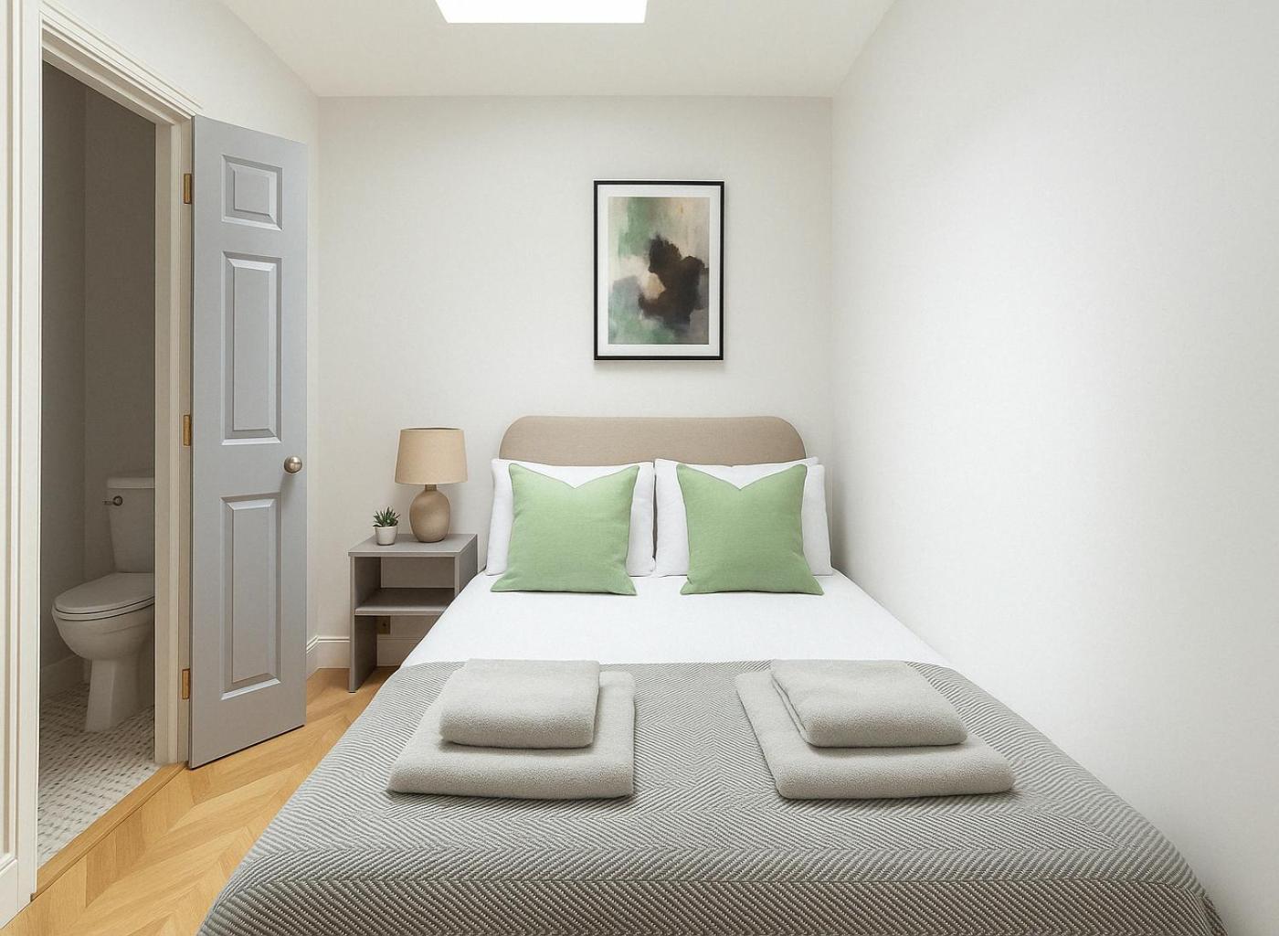 Spacious 2 Bed Flat In Hammersmith London